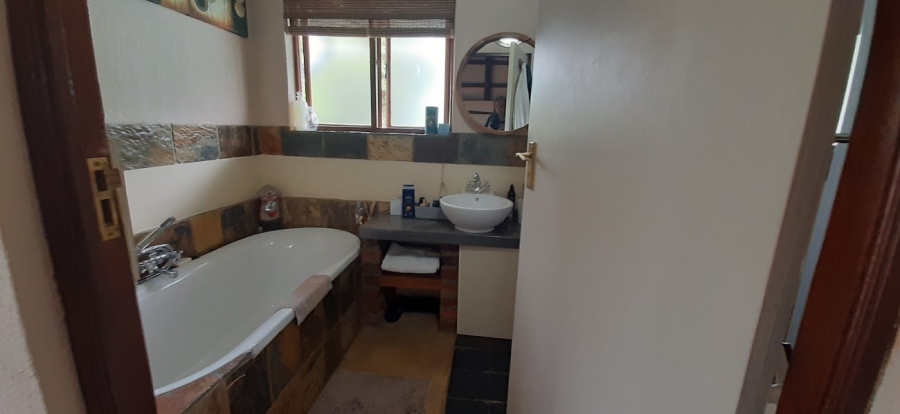 3 Bedroom Property for Sale in Glen Marais Gauteng