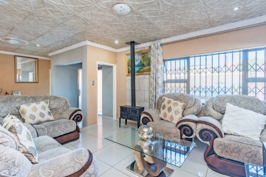 3 Bedroom Property for Sale in Quellerie Park Gauteng