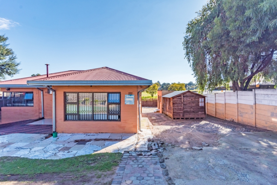 3 Bedroom Property for Sale in Quellerie Park Gauteng