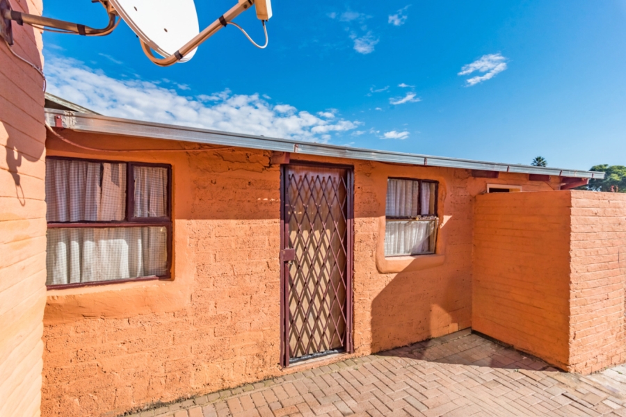 3 Bedroom Property for Sale in Quellerie Park Gauteng