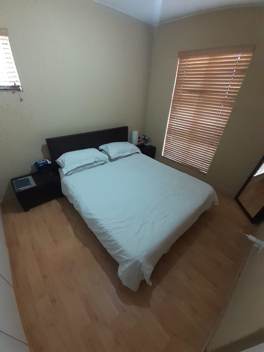 2 Bedroom Property for Sale in Ferndale Gauteng