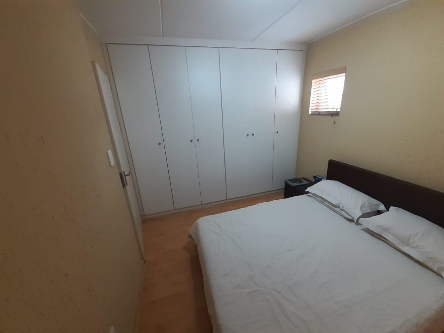 2 Bedroom Property for Sale in Ferndale Gauteng