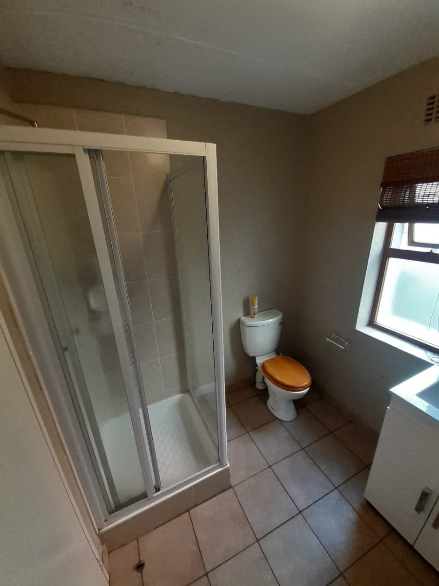 2 Bedroom Property for Sale in Ferndale Gauteng