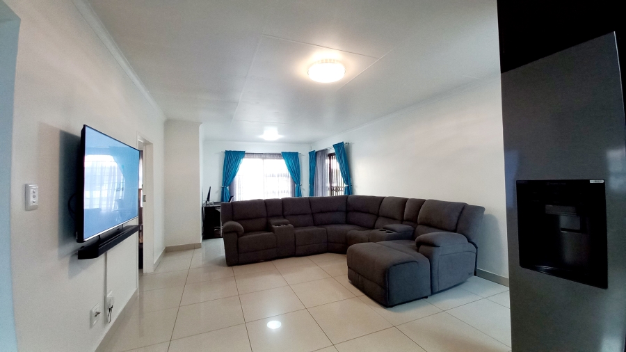 2 Bedroom Property for Sale in Parkrand Gauteng