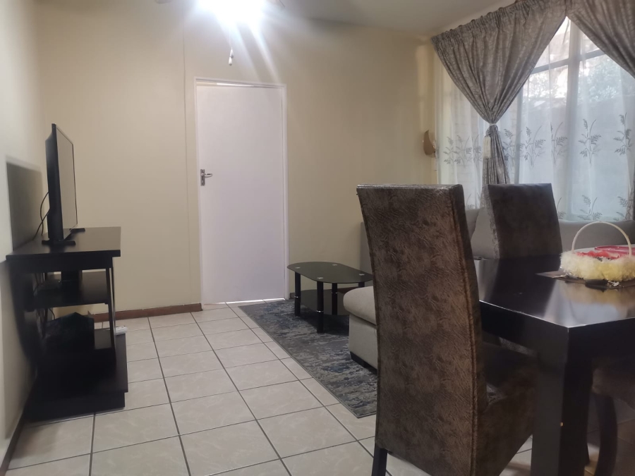 1 Bedroom Property for Sale in Gezina Gauteng