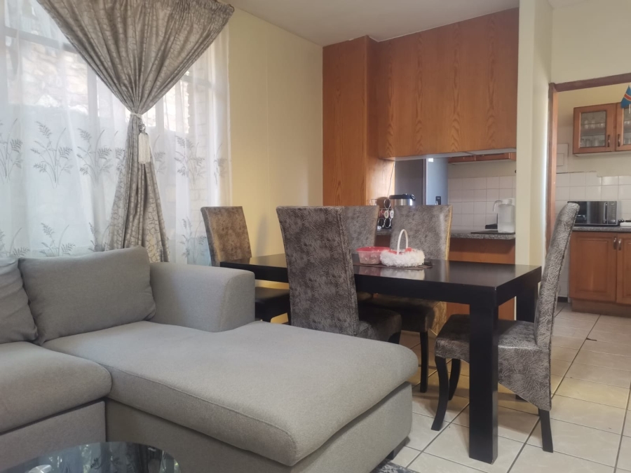 1 Bedroom Property for Sale in Gezina Gauteng