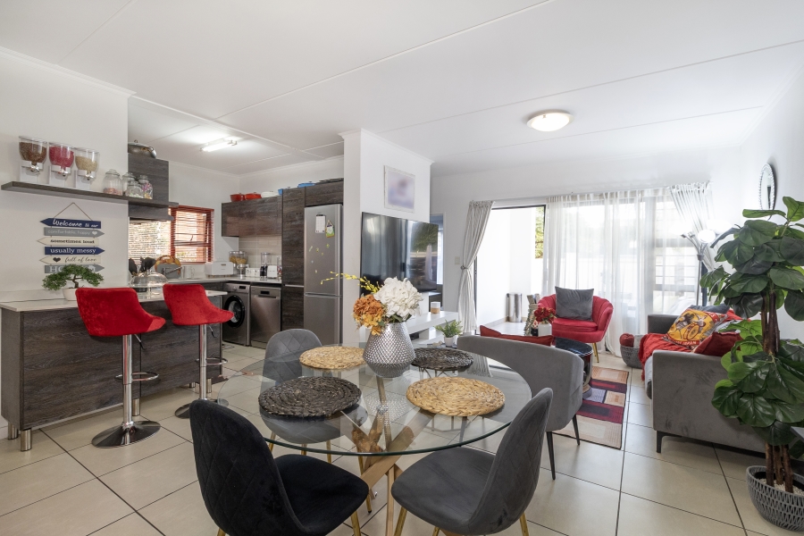 3 Bedroom Property for Sale in Greenstone Hill Gauteng