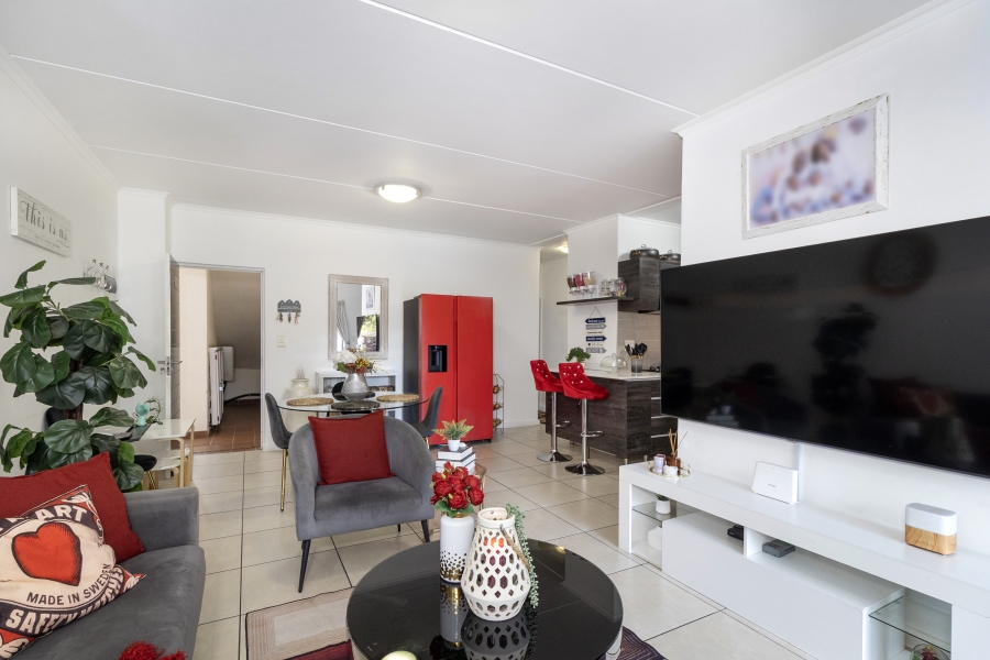 3 Bedroom Property for Sale in Greenstone Hill Gauteng