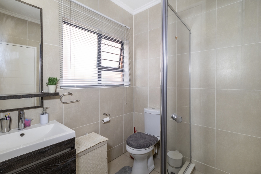 3 Bedroom Property for Sale in Greenstone Hill Gauteng