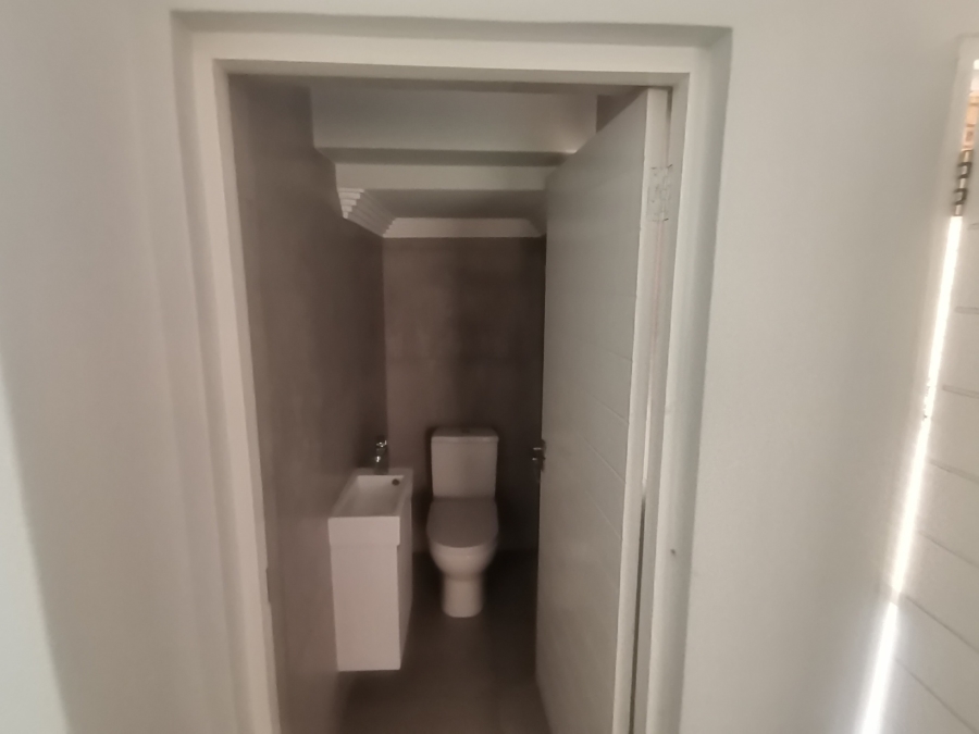 2 Bedroom Property for Sale in Elandshaven Gauteng