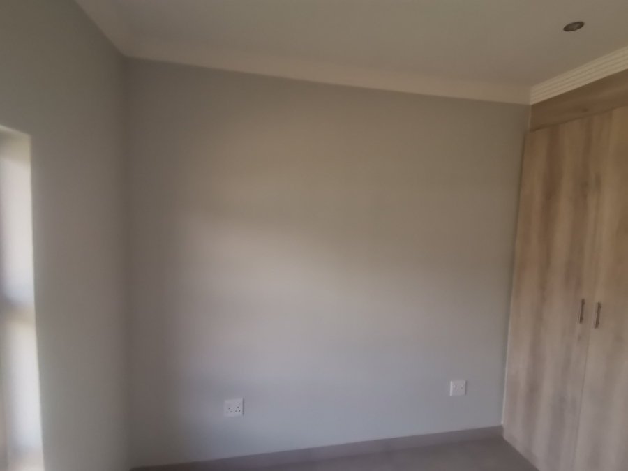 2 Bedroom Property for Sale in Elandshaven Gauteng