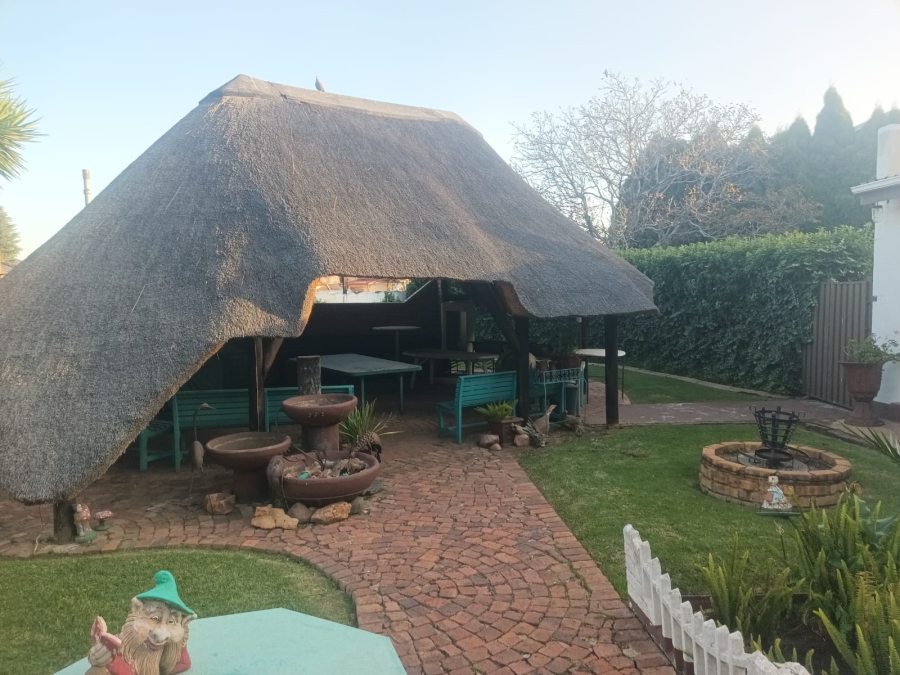 4 Bedroom Property for Sale in Selection Park Gauteng