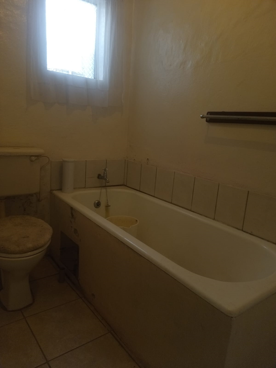 4 Bedroom Property for Sale in Selection Park Gauteng