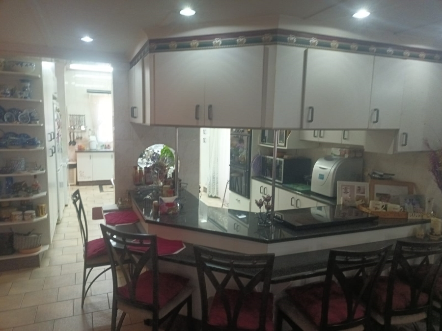 4 Bedroom Property for Sale in Selection Park Gauteng