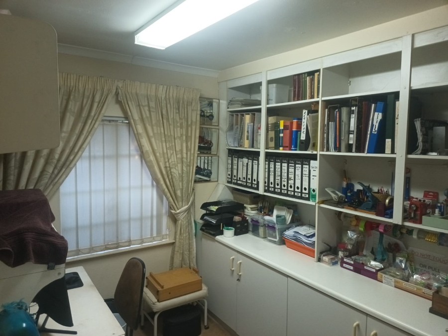 4 Bedroom Property for Sale in Selection Park Gauteng