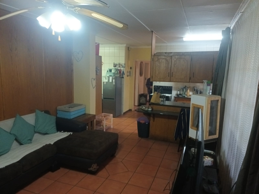 4 Bedroom Property for Sale in Selection Park Gauteng