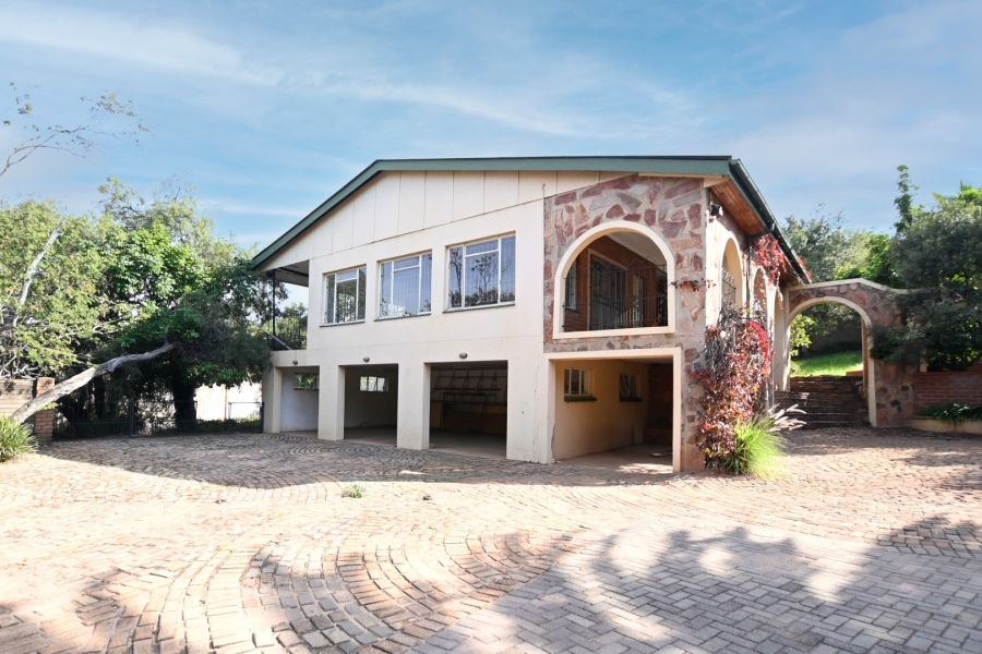 8 Bedroom Property for Sale in Elandsfontein AH Gauteng