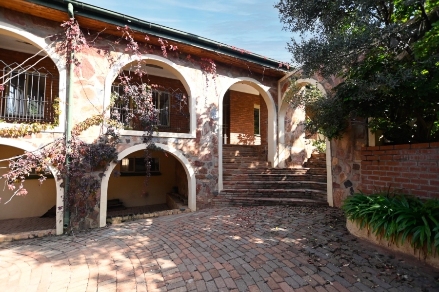 8 Bedroom Property for Sale in Elandsfontein AH Gauteng