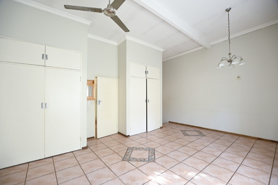 7 Bedroom Property for Sale in Elandsfontein AH Gauteng