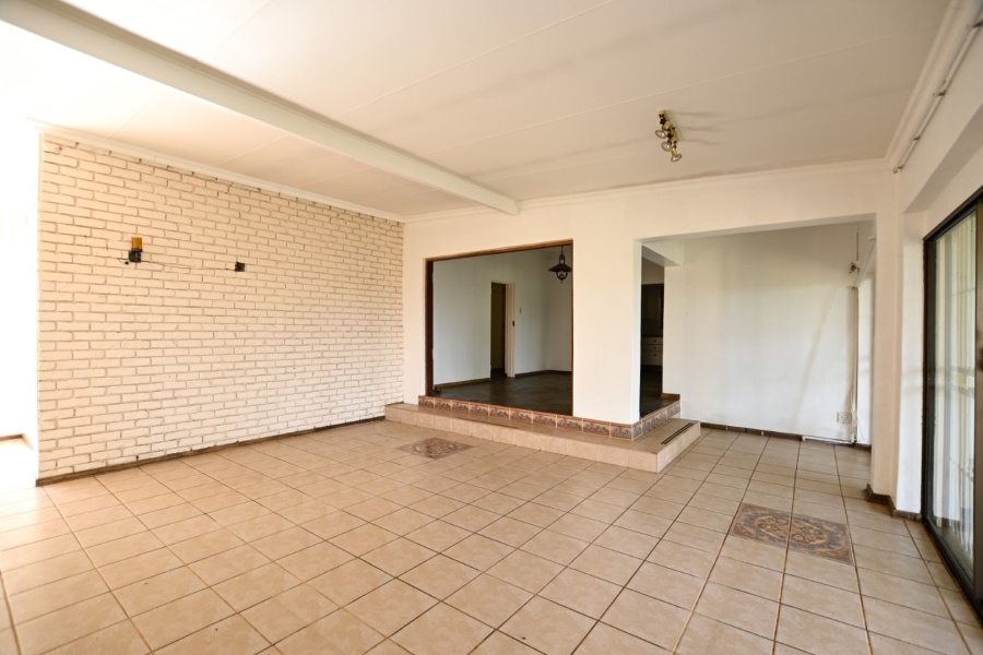 7 Bedroom Property for Sale in Elandsfontein AH Gauteng