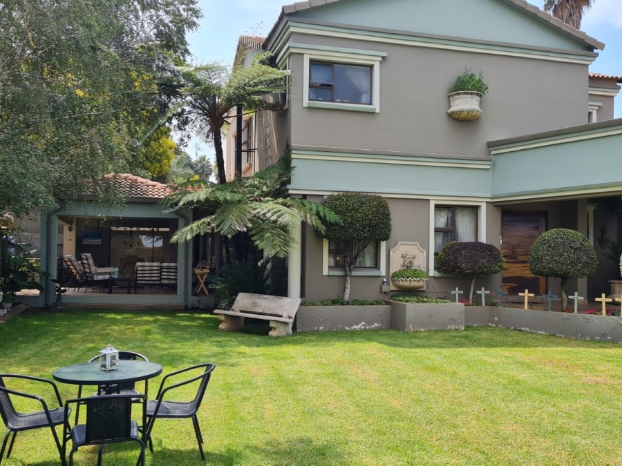 3 Bedroom Property for Sale in Sonneveld Gauteng