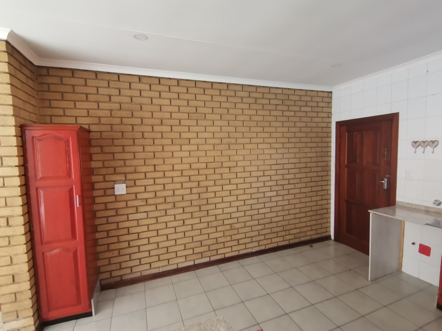 2 Bedroom Property for Sale in Mayberry Park Gauteng