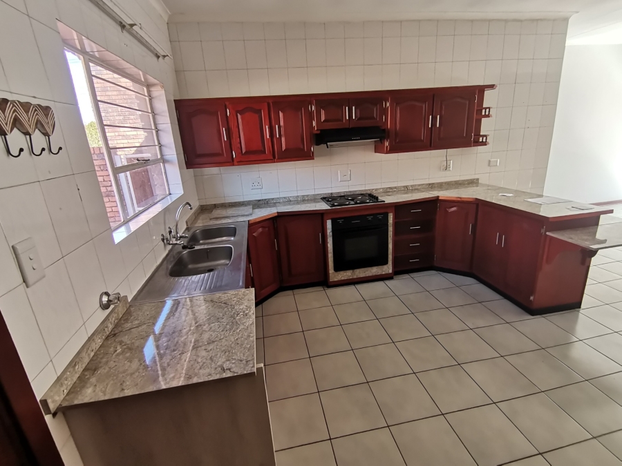 2 Bedroom Property for Sale in Mayberry Park Gauteng