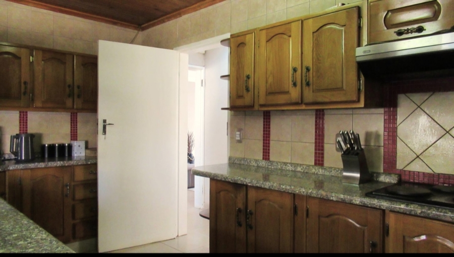 3 Bedroom Property for Sale in Lenasia South Gauteng