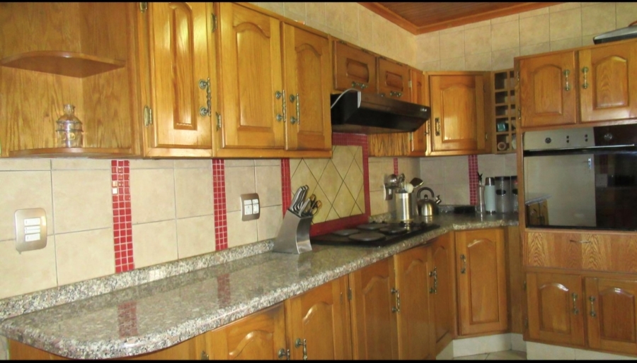 3 Bedroom Property for Sale in Lenasia South Gauteng