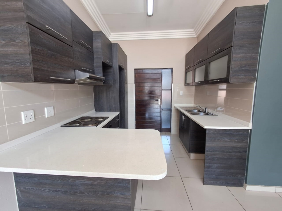 2 Bedroom Property for Sale in Eveleigh Gauteng