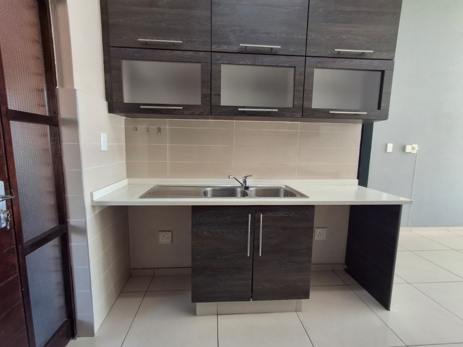 2 Bedroom Property for Sale in Eveleigh Gauteng