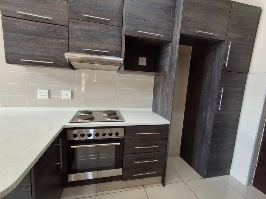 2 Bedroom Property for Sale in Eveleigh Gauteng