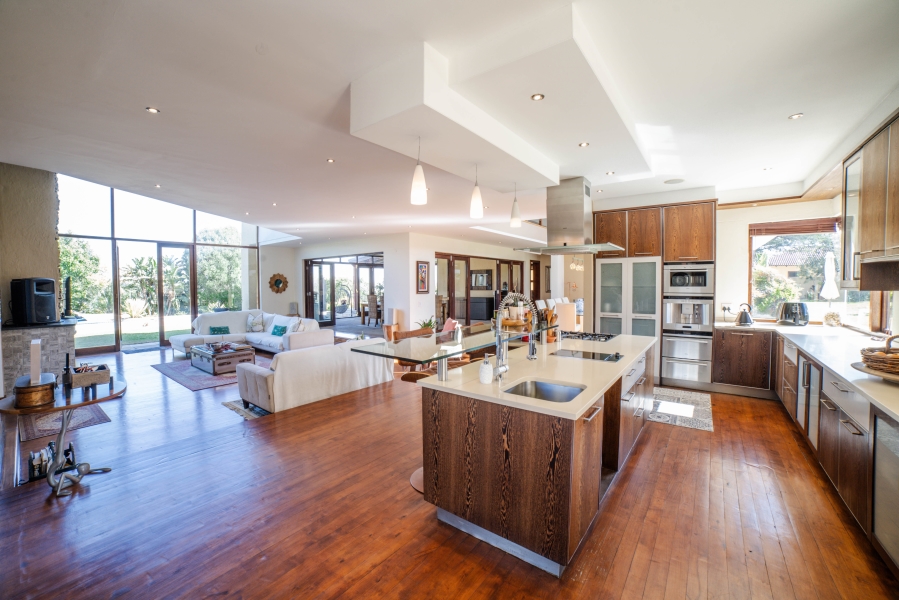 7 Bedroom Property for Sale in Saddlebrook Estate Gauteng