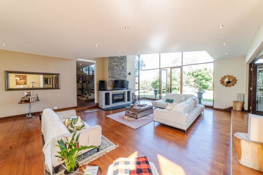 7 Bedroom Property for Sale in Saddlebrook Estate Gauteng