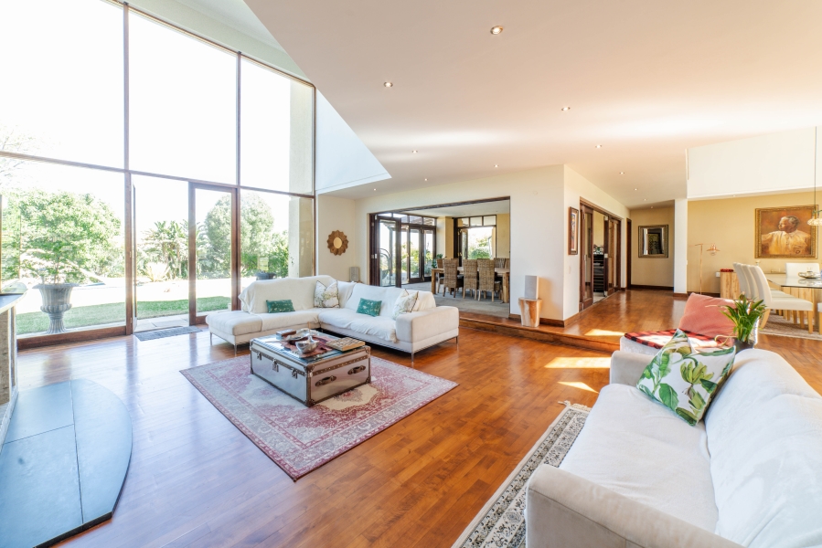 7 Bedroom Property for Sale in Saddlebrook Estate Gauteng