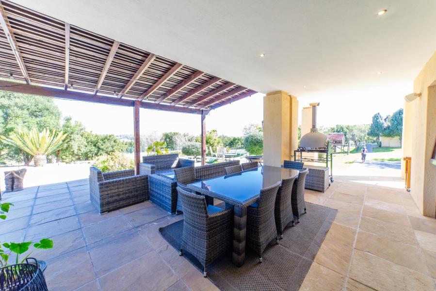 7 Bedroom Property for Sale in Saddlebrook Estate Gauteng