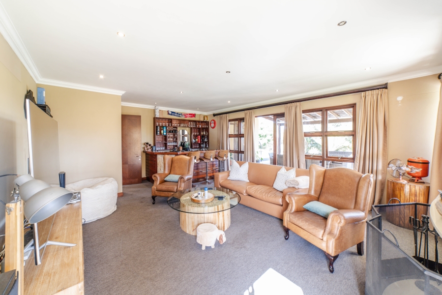 7 Bedroom Property for Sale in Saddlebrook Estate Gauteng