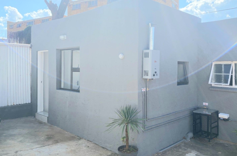9 Bedroom Property for Sale in Orange Grove Gauteng