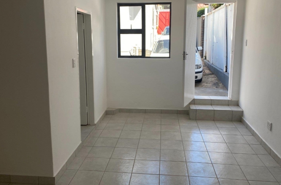 9 Bedroom Property for Sale in Orange Grove Gauteng