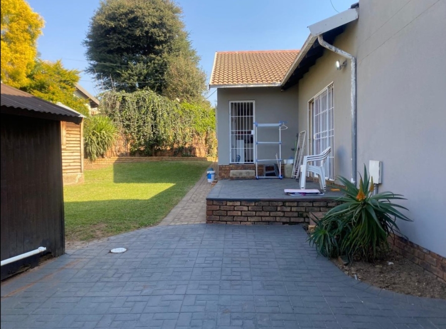 3 Bedroom Property for Sale in Risana Gauteng