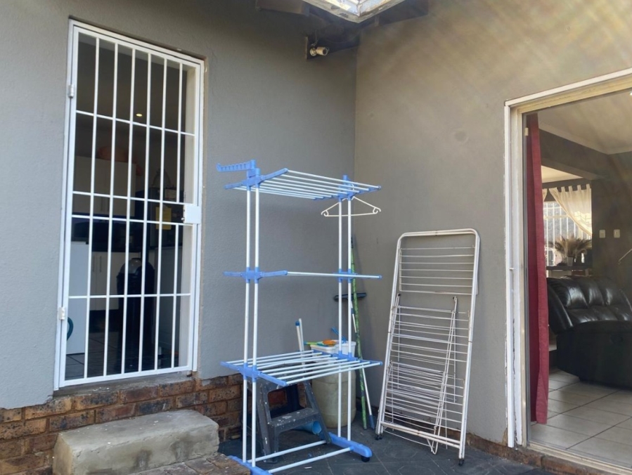 3 Bedroom Property for Sale in Risana Gauteng