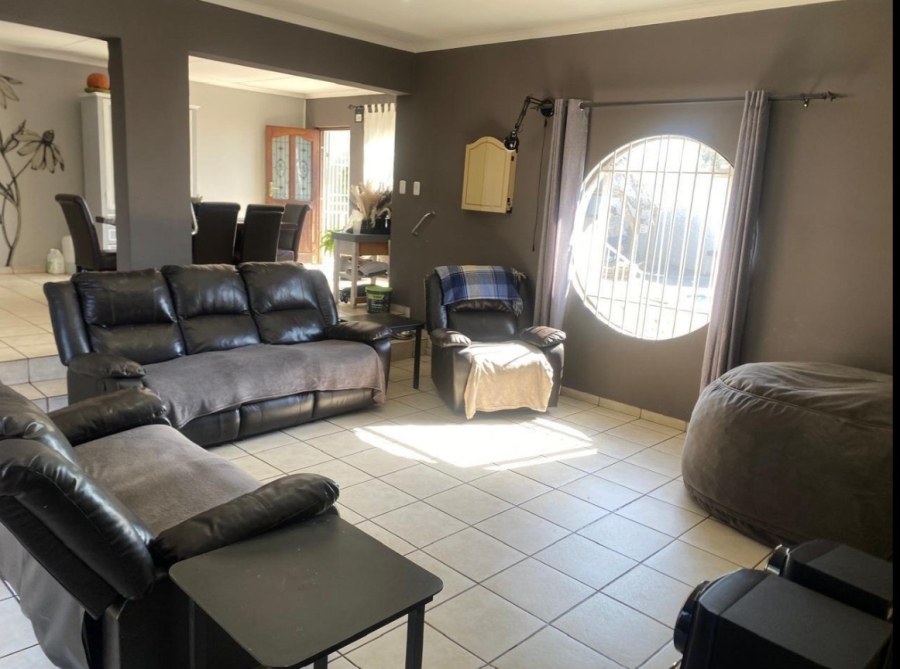 3 Bedroom Property for Sale in Risana Gauteng