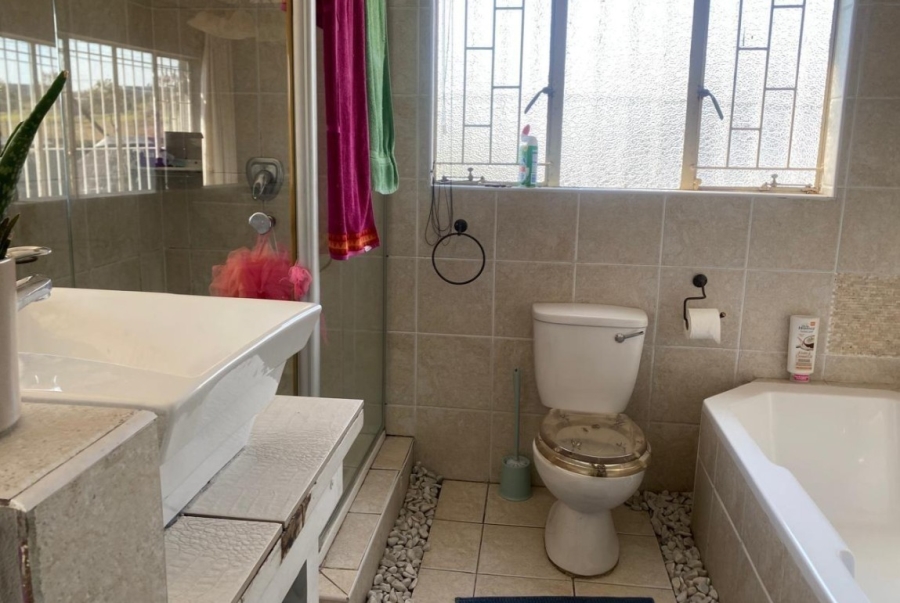 3 Bedroom Property for Sale in Risana Gauteng