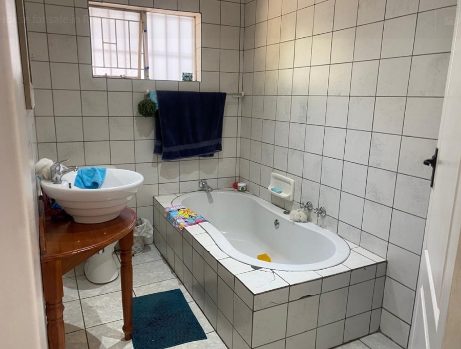 3 Bedroom Property for Sale in Risana Gauteng