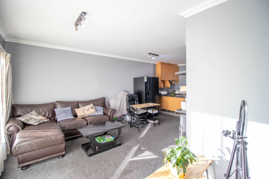 2 Bedroom Property for Sale in Riviera Gauteng