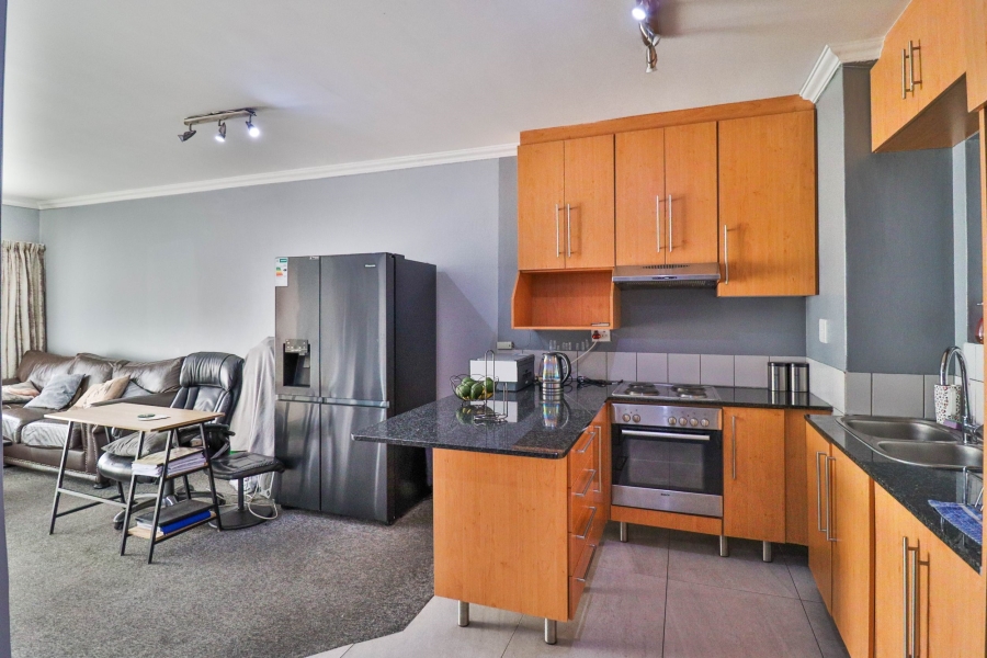 2 Bedroom Property for Sale in Riviera Gauteng