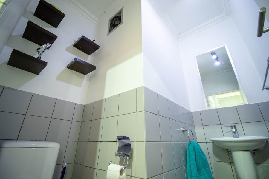 2 Bedroom Property for Sale in Riviera Gauteng
