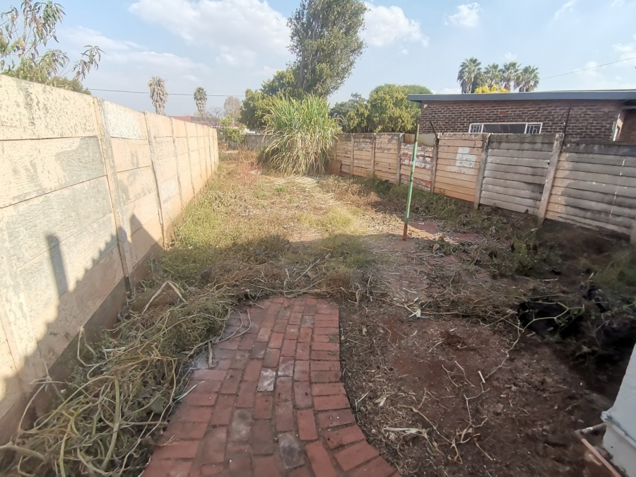 1 Bedroom Property for Sale in Daggafontein Gauteng