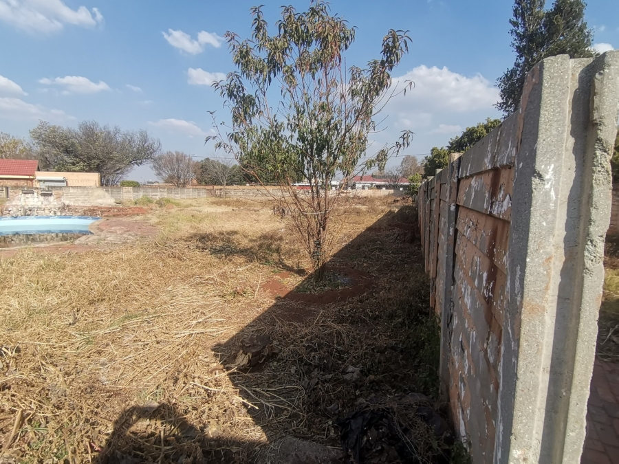 1 Bedroom Property for Sale in Daggafontein Gauteng