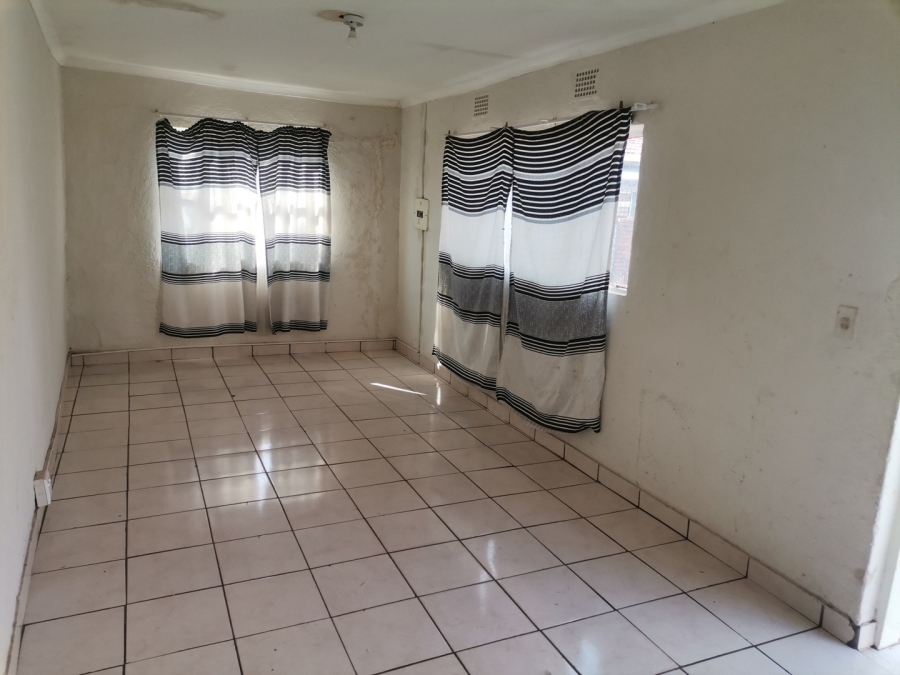 1 Bedroom Property for Sale in Daggafontein Gauteng